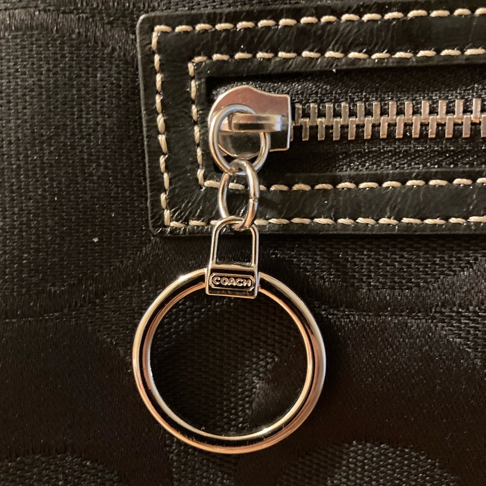 EUC!! COACH Tote/Handbag With Dustbag! - Picture 14 of 15